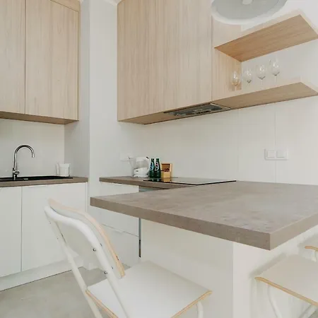 Apartament Shortstaypoland Zdziechowskiego *